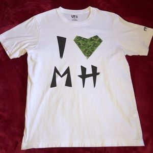 Uniclo T-Shirt